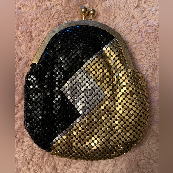 Small Sequin Clutch Purse - Picture 1 of 3